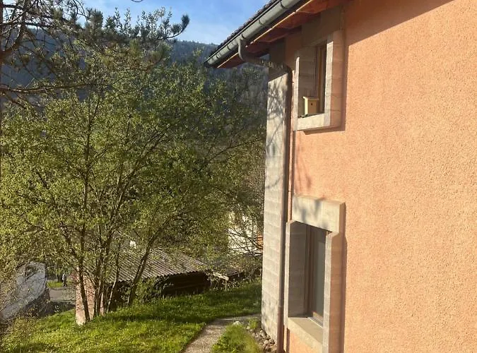 The Jad فندق مبيت وإفطار